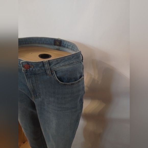 3 NWT Lee Women's Legendary Skinny Blue Jeans 28x28 - Picture 15 of 16